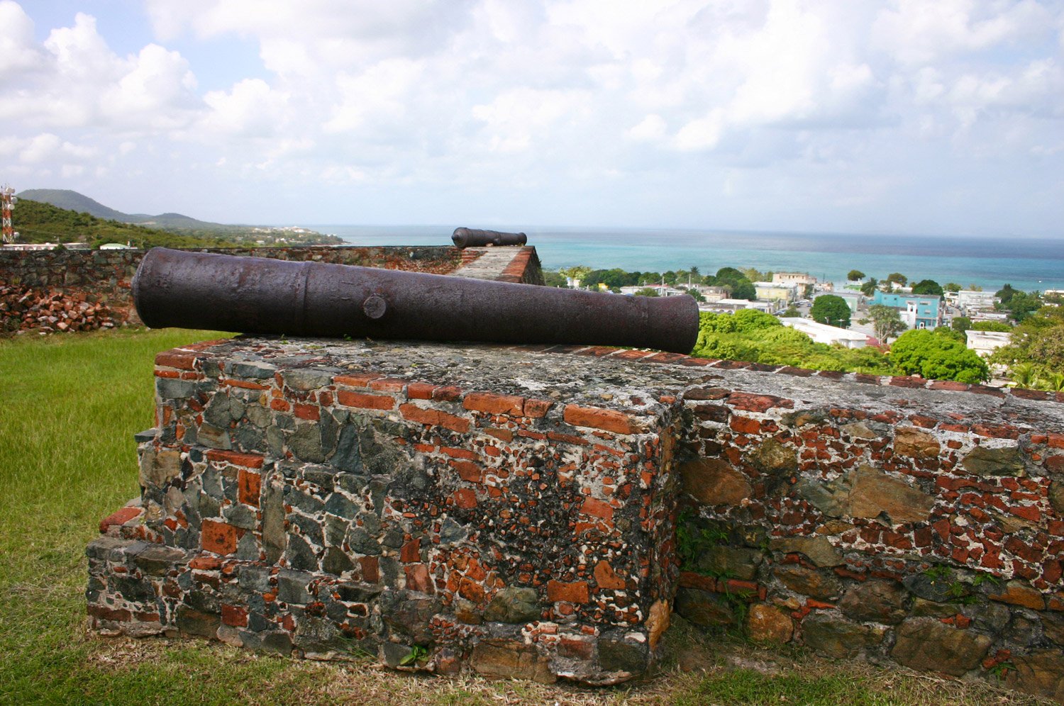 Vieques old cannon