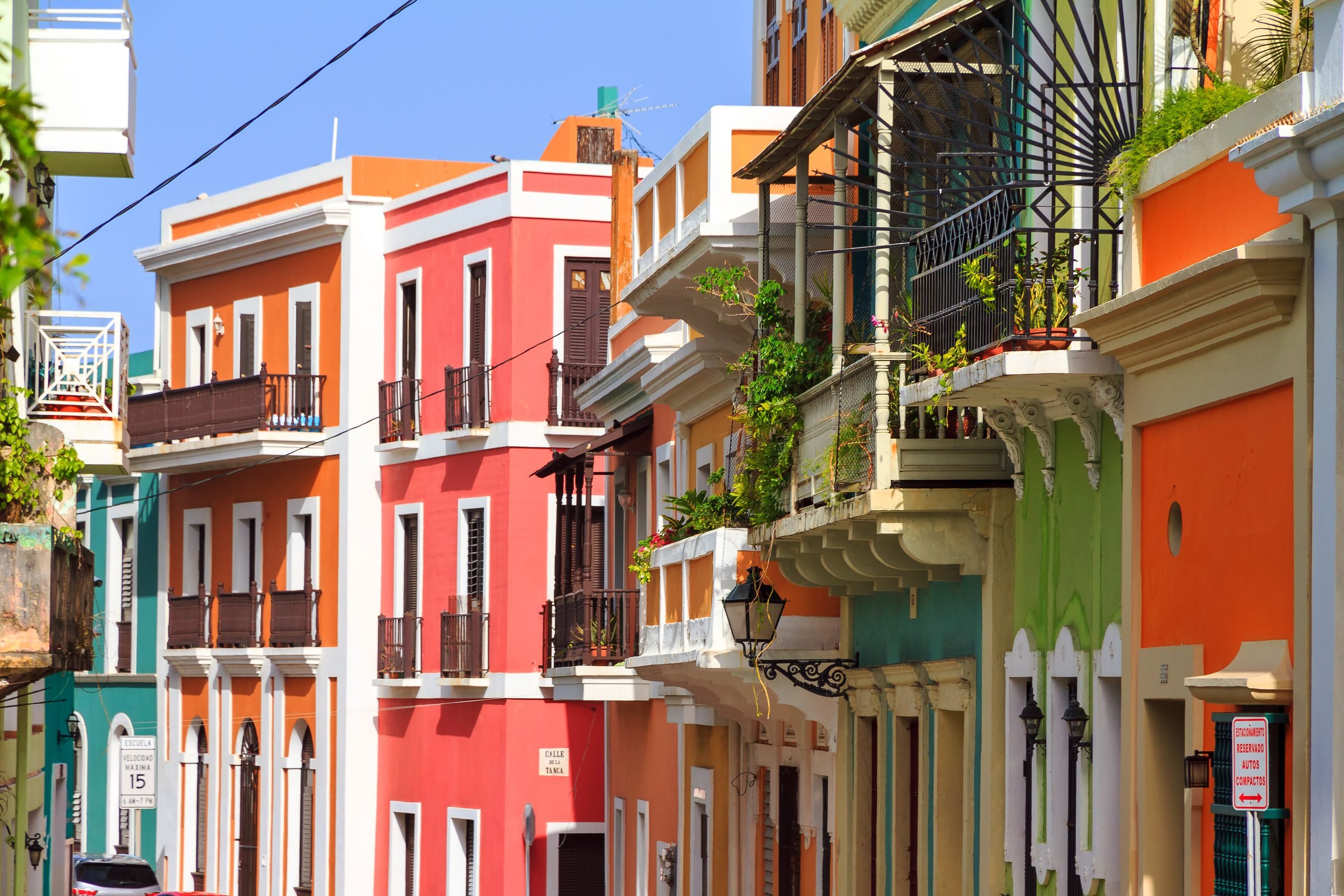 Vibrant houses San Juan